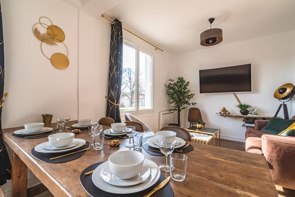 Apartamento La "Taniere" Pour 6 Personnes Isles-sur-Suippe Exterior foto