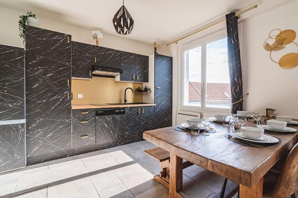 Apartamento La "Taniere" Pour 6 Personnes Isles-sur-Suippe Exterior foto